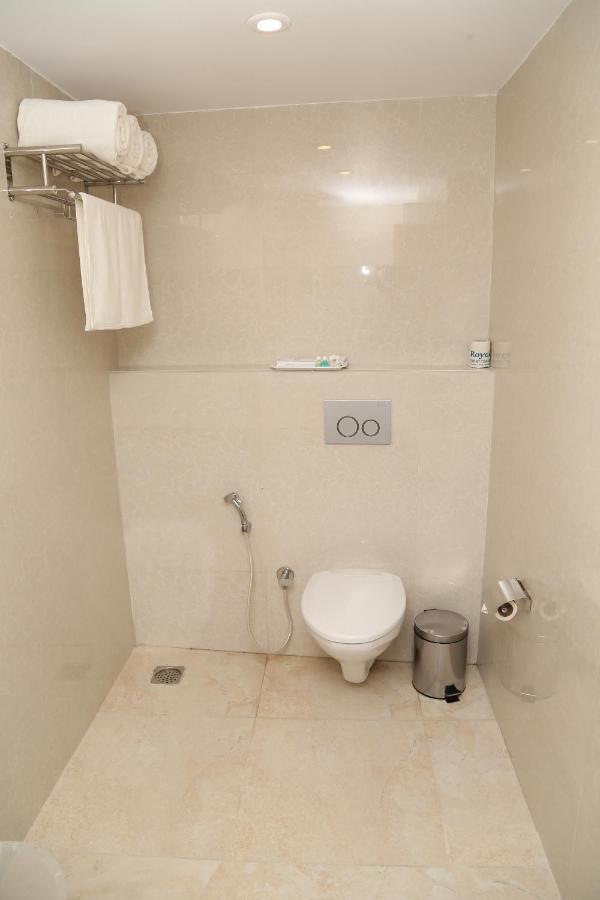 Sbk Park Inn Kanchipuram Exterior foto
