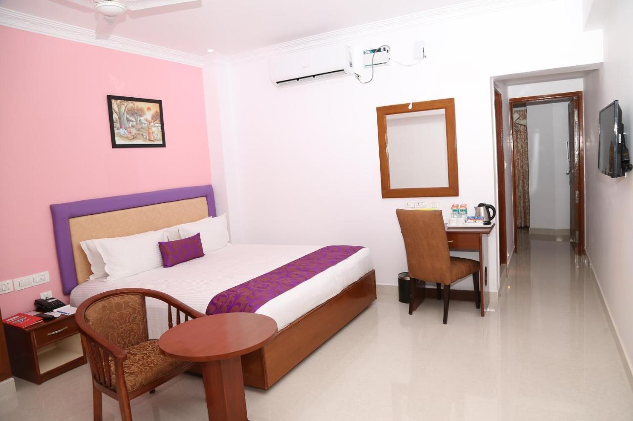 Sbk Park Inn Kanchipuram Exterior foto