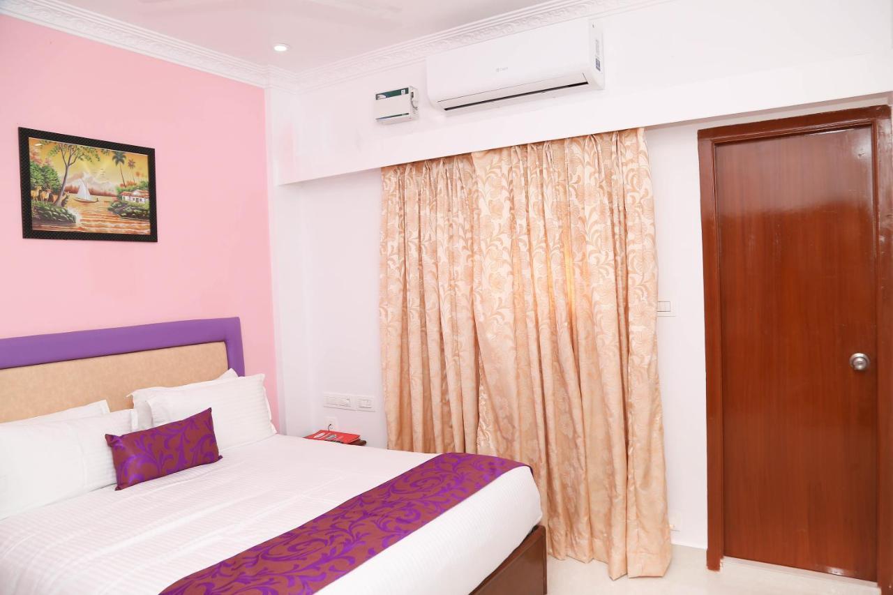 Sbk Park Inn Kanchipuram Exterior foto