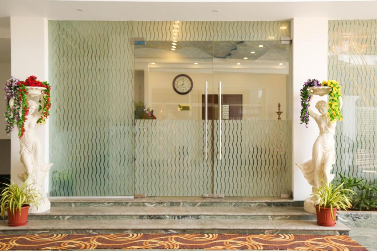 Sbk Park Inn Kanchipuram Exterior foto
