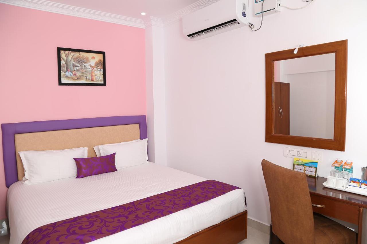 Sbk Park Inn Kanchipuram Exterior foto